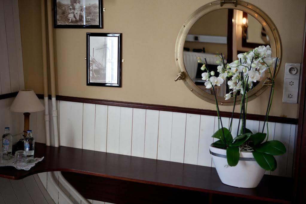 Boat Hotel De Barge Brujas Exterior foto