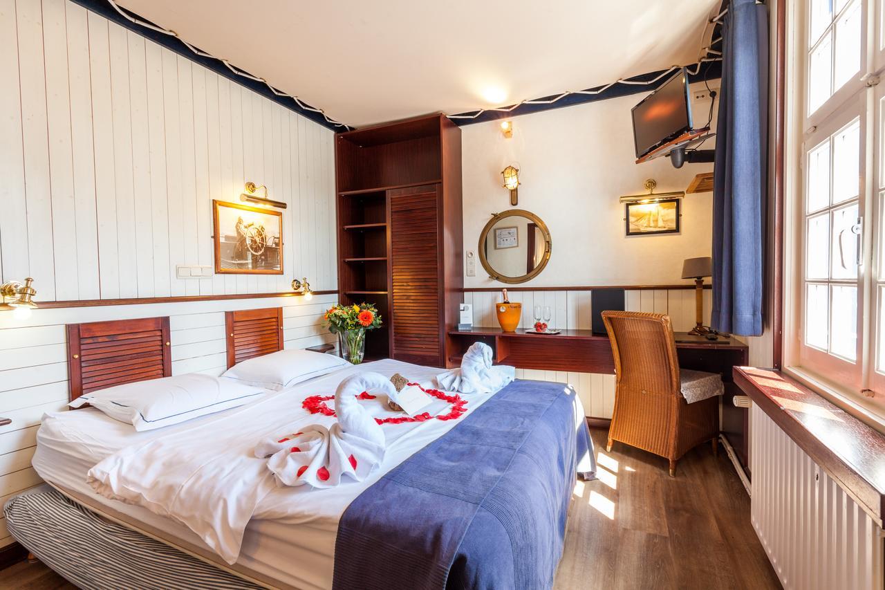 Boat Hotel De Barge Brujas Exterior foto