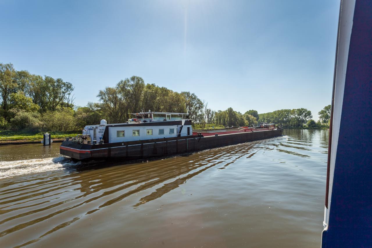 Boat Hotel De Barge Brujas Exterior foto